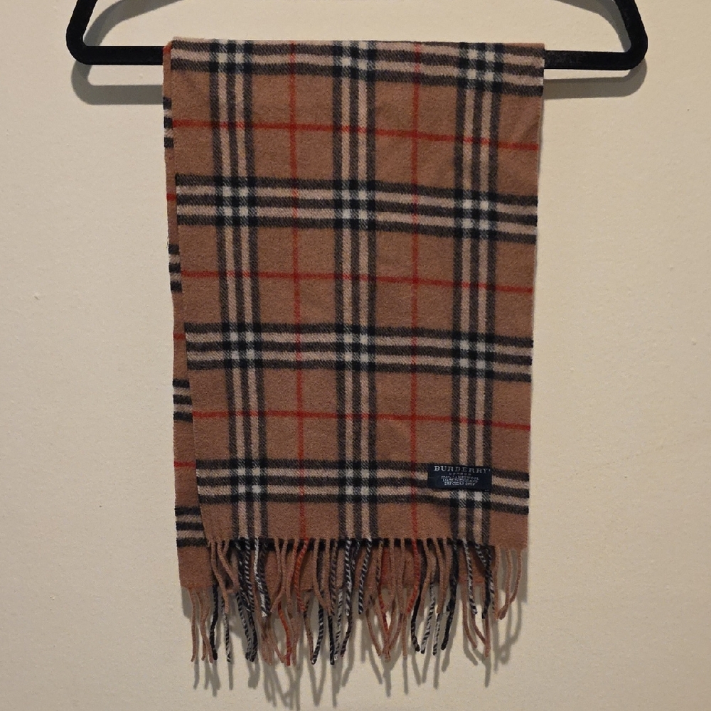 Burberry Classic Tan and Black Plaid Scarf - Picture 1 of 8